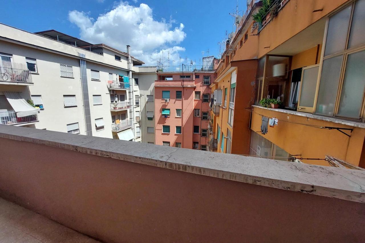 4Bnb - Trionfale Apartment Рим Екстериор снимка