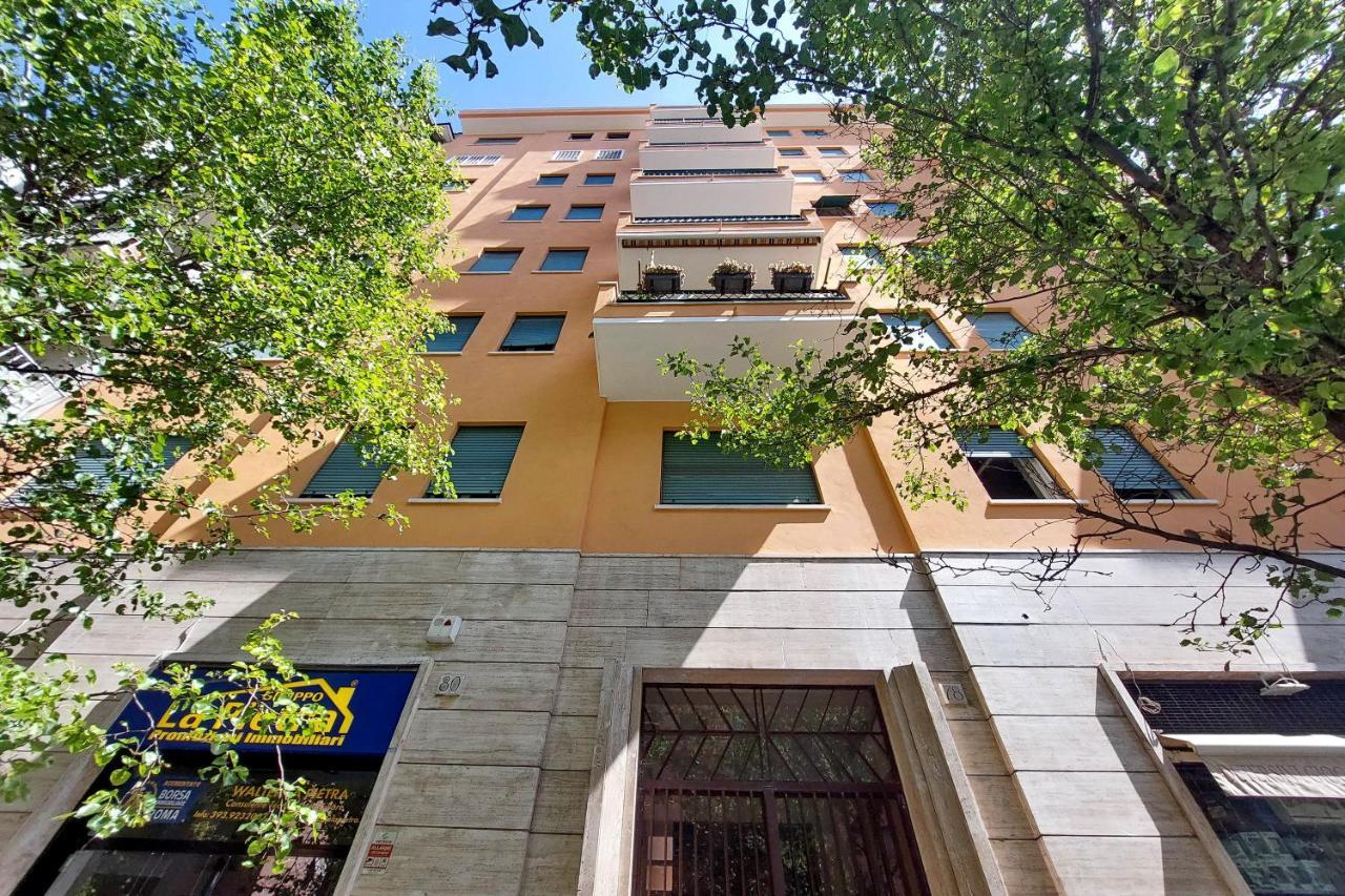 4Bnb - Trionfale Apartment Рим Екстериор снимка